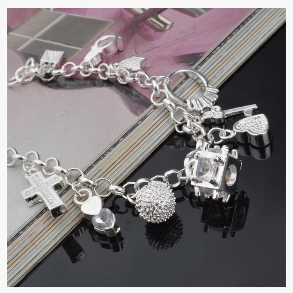 Thirteen Hanging Pieces Bracelet Lucky Myth Charms Cross Heart Star Bracelets - Picture 2 of 4